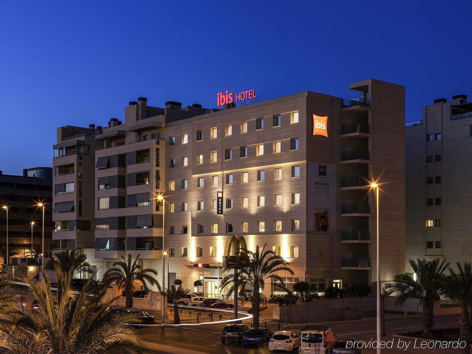 Ibis Elche Hotel Exterior photo